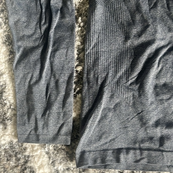 Lululemon Metal Vent Tech Long Sleeve Henley 2.0 - Picture 4 of 13